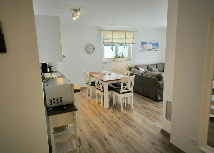 Haus Ostseeblick Whg. 5 *